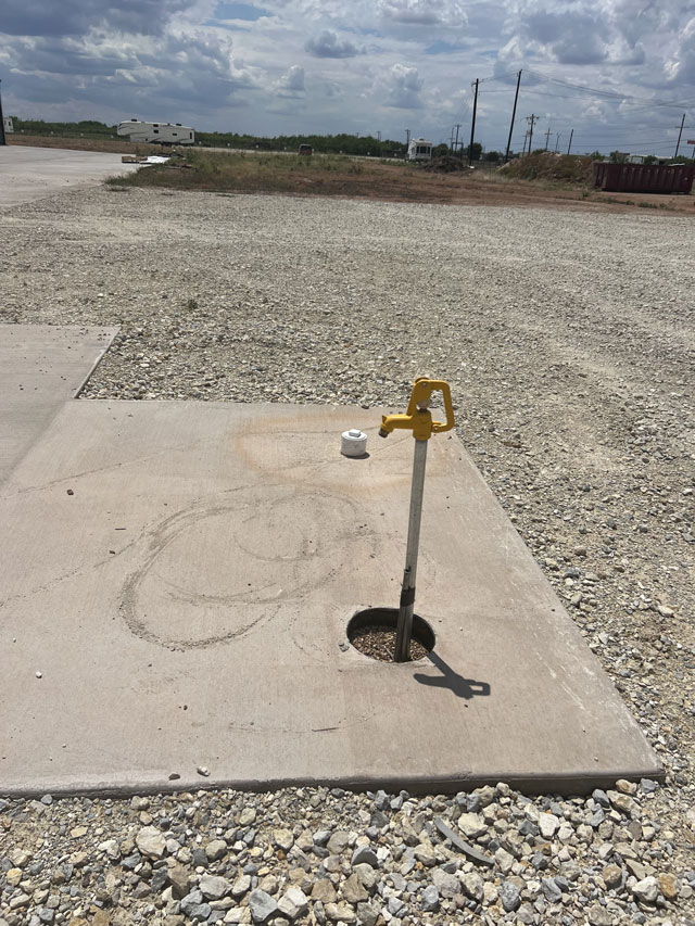 Wash and dump station
